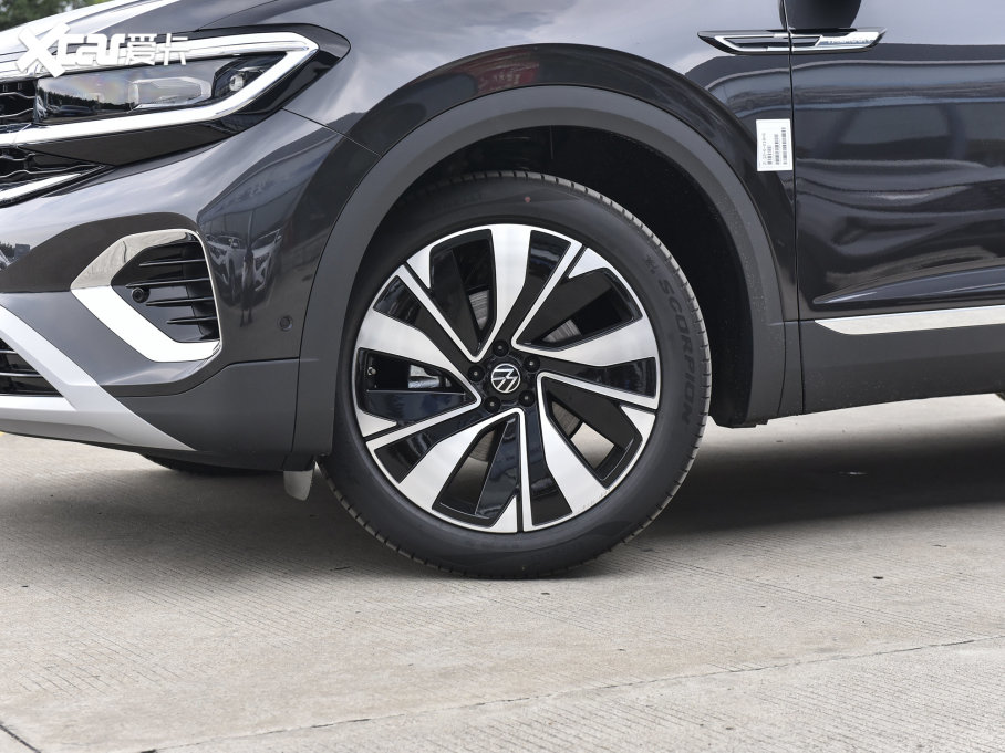 2023 380TSI AѾPro