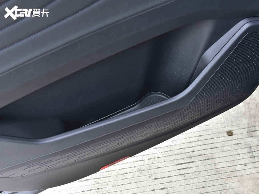 2023 380TSI (q)AѾPro