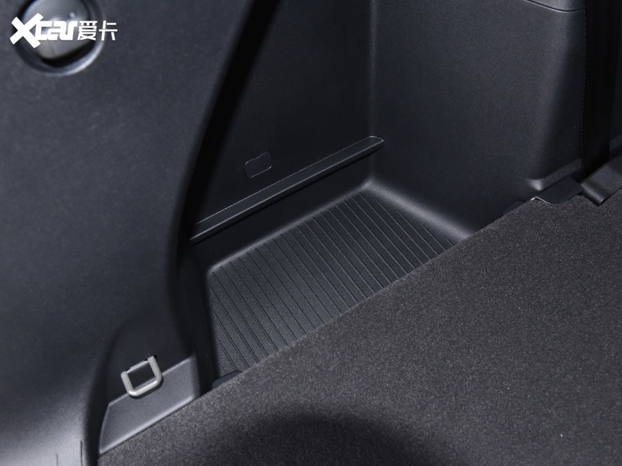 2023 380TSI (q)AѾPro