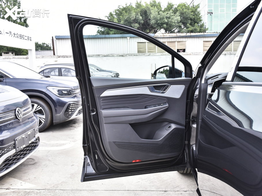 2023 380TSI AѾPro