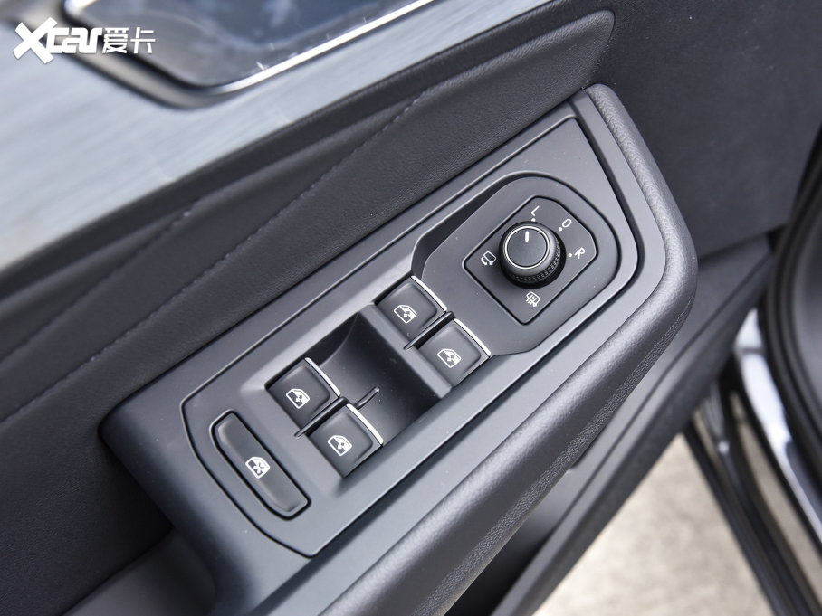 2023 380TSI AѾPro