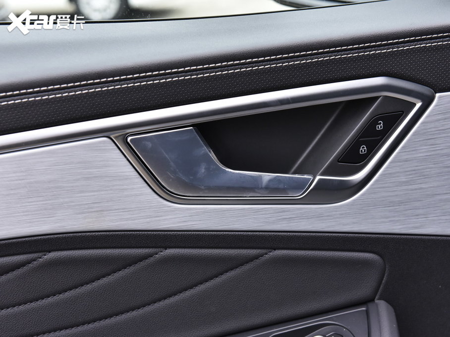 2023 380TSI (q)AѾPro