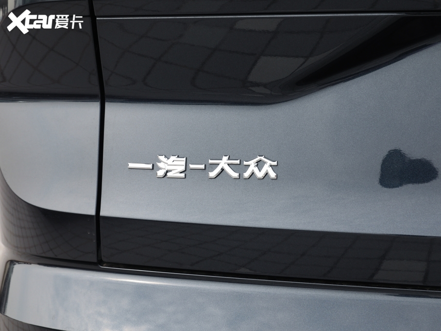 2023 Ŀ 380TSI (q)AѾPro 7