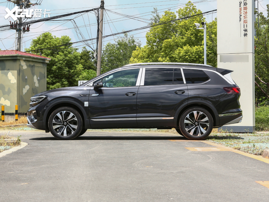 2023 Ŀ 380TSI AѾPro 6