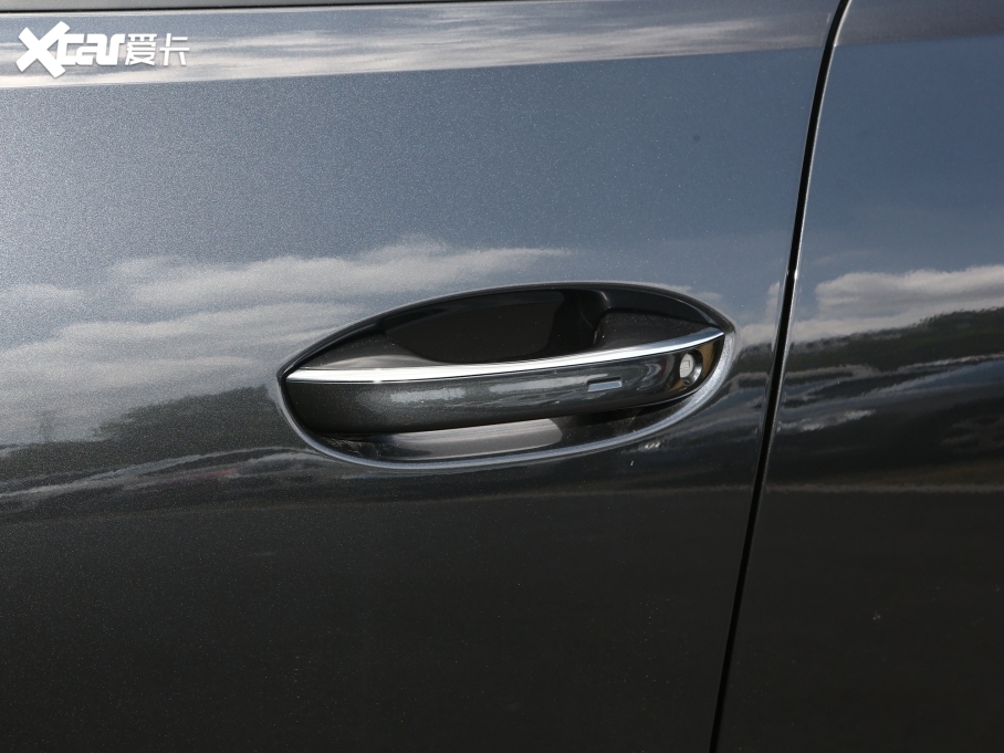 2023 Ŀ 380TSI (q)AѾPro 6