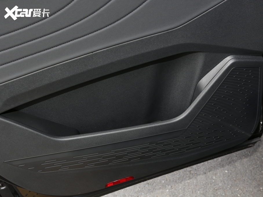 2023 Ŀ 380TSI AѾPro 6