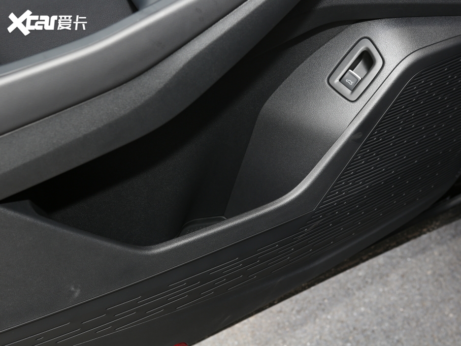 2023 Ŀ 380TSI (q)AѾPro 6