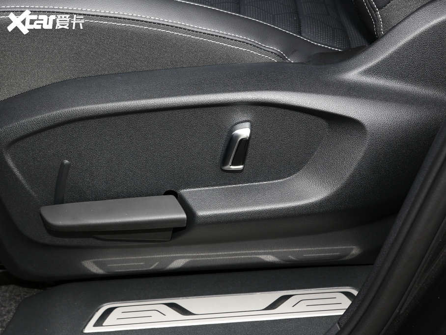 2023 Ŀ 380TSI AѾPro 6