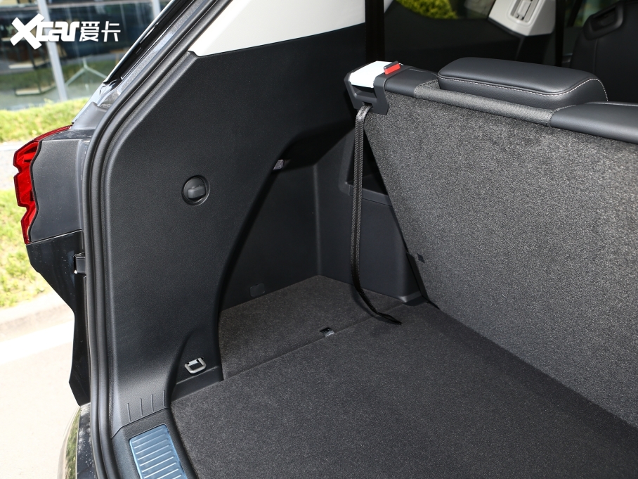 2023 Ŀ 380TSI (q)AѾPro 6