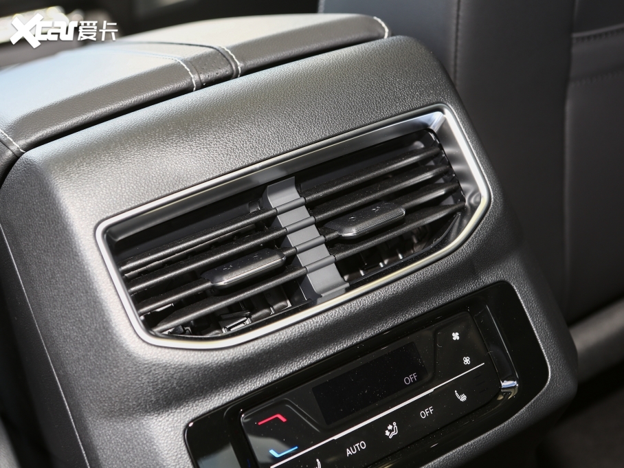 2023 Ŀ 380TSI AѾPro 6