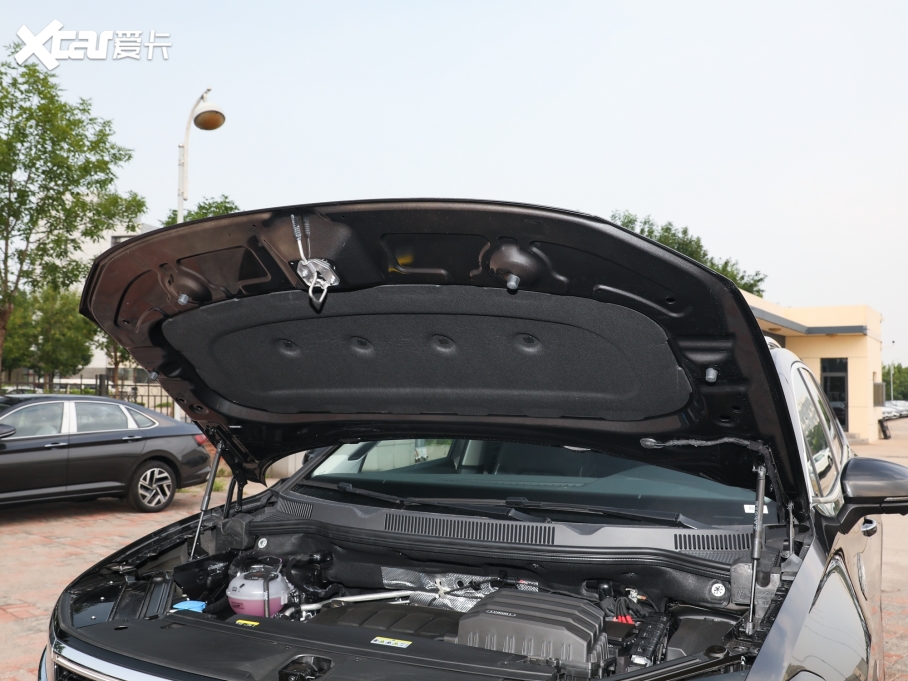 2023 Ŀ 380TSI Şپ 6