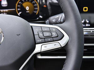 2023380TSI (q)AѾPro п؅^(q)