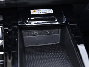 2023380TSI (q)AѾPro п؅^(q)