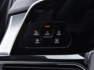 2023380TSI (q)AѾPro п؅^(q)