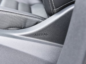 2023380TSI AѾPro п؅^