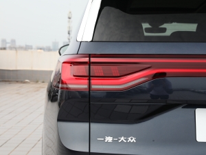 2023Ŀ 380TSI AѾPro 7 ^