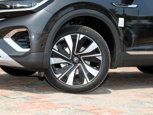 2023Ŀ 380TSI Şپ 7 ݆Ȧ