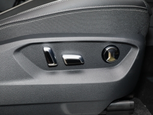 2023Ŀ 380TSI (q)Şپ 7 g