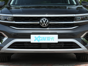 2023款改款 530TSI 四驱旗舰胜境版Pro 6座 中网