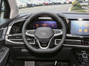 2023款改款 380TSI 四驱豪华佳境版Pro 6座 方向盘