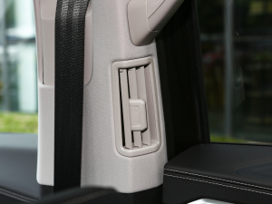 2023Ŀ 380TSI AѾPro 6 п؅^