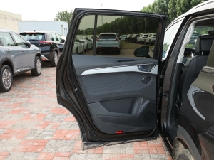 2023Ŀ 380TSI Şپ 6 ܇T