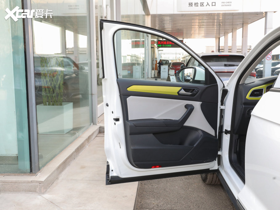 2023T-ROC̽ 280TSI DSGr