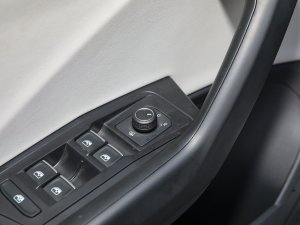 2023280TSI DSGr п؅^