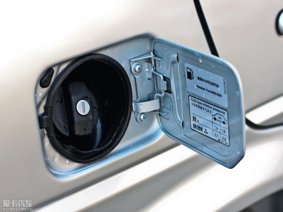 2010_(d) 1.6L ǰl(wi)