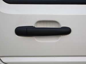2010款1.6L 伙伴 细节外观