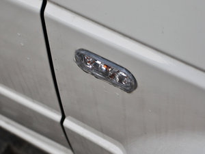 2010款1.6L 伙伴 细节外观