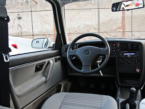 2010款1.6L 伙伴 空间座椅