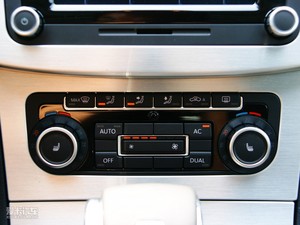 2010款2.0T 至尊版 空调调节