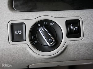 20111.4T DSG˜ʰ п؅^