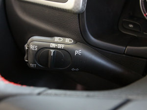 20111.4T DSG Sportline п؅^