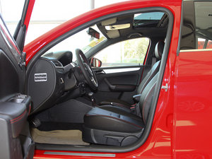 20111.4T DSG Sportline ǰſg