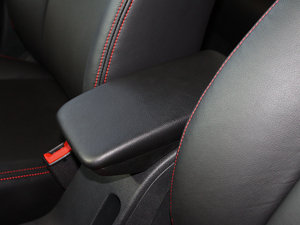 20111.4T DSG Sportline 