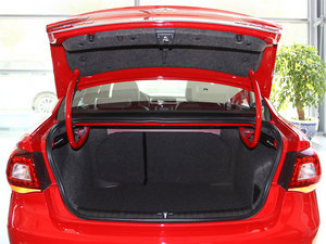 20111.4T DSG Sportline g