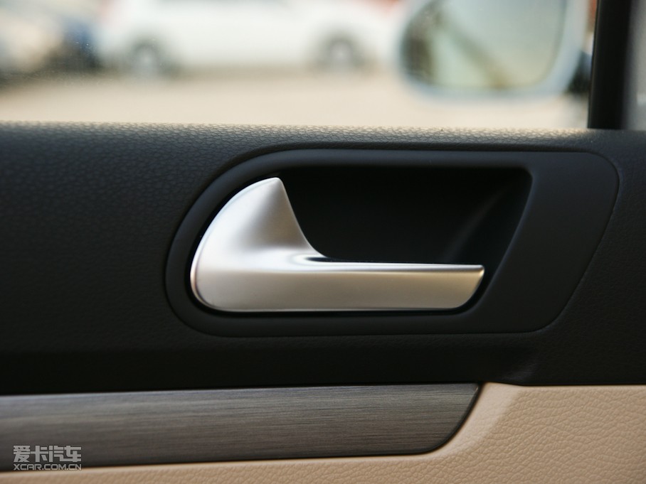 2011�����v 1.6L �ք����m��