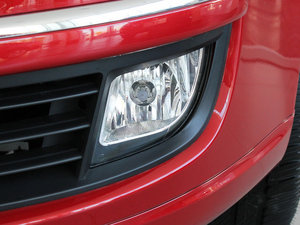2011款1.6L 自动舒适版 前雾灯