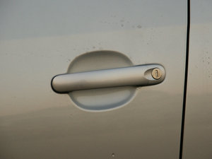 2011款1.6L 手动舒适版 细节外观