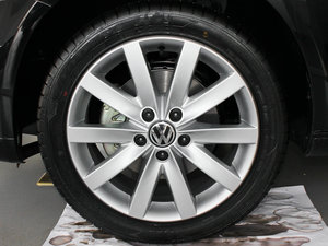 2011款1.8T 手动冠军版 轮圈