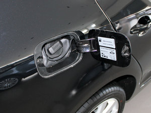 2011款1.8T 手动冠军版 油箱盖