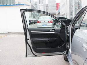 20111.4T DSGA {λ܇T