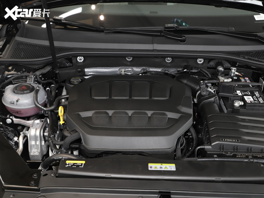 2025���~�v 200�f�v������ 330TSIDSG���A��