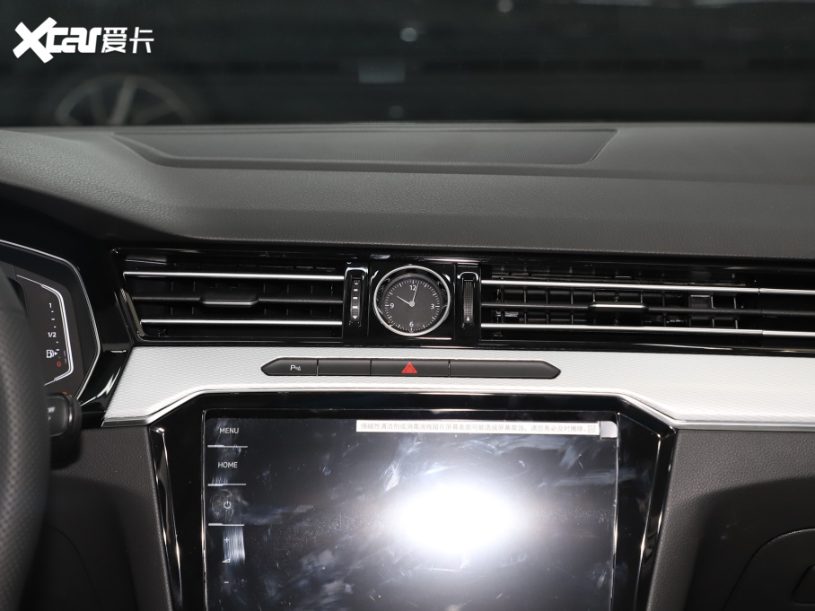 2025���~�v 200�f�v������ 330TSIDSG���A��