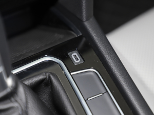 2025200fv 330TSIDSGA п؅^