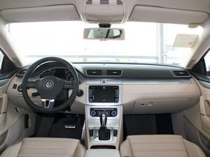 2011款1.8T 尊贵版 内饰全景