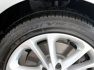 2011款1.8T 尊贵版 细节外观