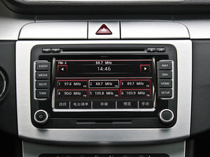 2011款2.0T 至尊版 音响调节
